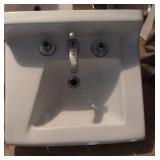 Porcelain sink Porcelain sink