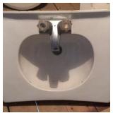 Porcelain sink Porcelain sink