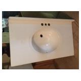 Porcelain sink Porcelain sink