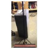Push broom Push broom