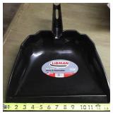 Plastic dust pan Plastic dust pan