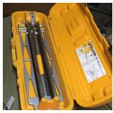 Tile cutter Tile cutter