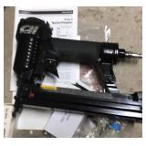 Finish nailer/ stapler Finish nailer/ stapler