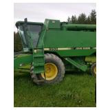 John Deere 9500 Combine John Deere 9500 Combine