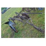 John Deere 593 plow