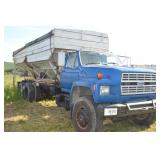 1985 Ford FT8000 with Webster bodies