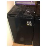 Igloo mini fridge Igloo mini fridge
