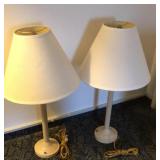 Table lamp with 15" shades