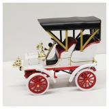1:32 Die Cast Car 1904 Cadillac Car Still Packed