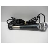 Microphone