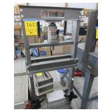 Control Machinery  20 Ton Shop Press