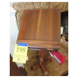 English Maohngy Reading Table