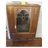 Mid Century Deppression China Cabinet