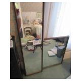 2 Mirrors