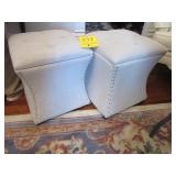 2 Ottomans