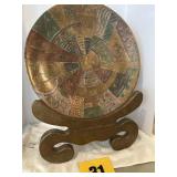 Decorative plate on stand Asian style