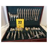 Rogers flatware in the case Lylani