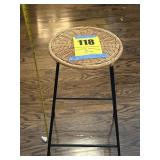 Metal stool with wicker top