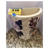 Decorative waste basket