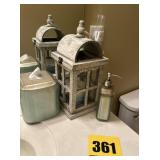 Upstairs bathroom clean out, items that are not
