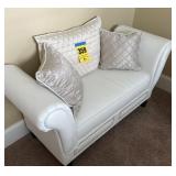 Feigning window bench button tuck