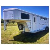 2007 K & K 4 Horse Horse Trailer