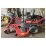 Gravely XLZT 520 turn mower with 384 hours