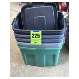 (5) Rubbermaid totes with the lids