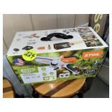 Stihl 10.8V Garden Pruner