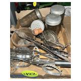 Assorted Kitchen Utensils
