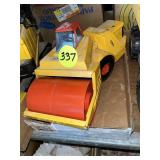 Nylint Pavement Roller