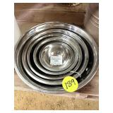 (5) Nesting Stainless Bowls