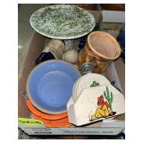 Assorted Pottery Pieces