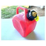 Small Gas Can 1.25 Gallon