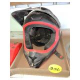 Helmet & Razor