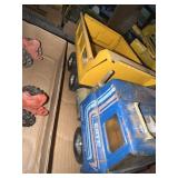 Ertl Dump Truck IH - Hydraulic