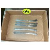 (5) Sterling Silver Towle Butter Knives (135...
