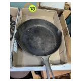 Griswold #8 Cast Iron Pan