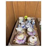 Creamers, Sugars & Delft Items