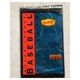 Vintage UNOPENED Pack Baseball Cards