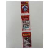 Vintage UNOPENED Triple Pack Baseball Cards
