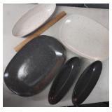 Minimal Dinnerware