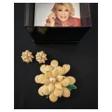 JOAN RIVERS Brand Name Fashion Jewelry