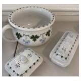 Vintage 3pc Set Matching Toleware