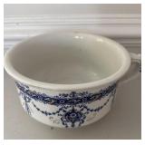 Large Porcelain Blue/White Thunder Mug