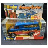 Dinky Freeway Cruiser 390