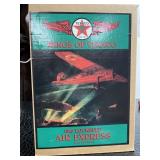 Wings of Texaco  ( 1929 Lockheed Air Express)