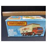 Matchbox 42 Mercedes container truck