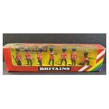 BRITAINS METAL FIGURES