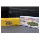 Dinky Toys  651,819